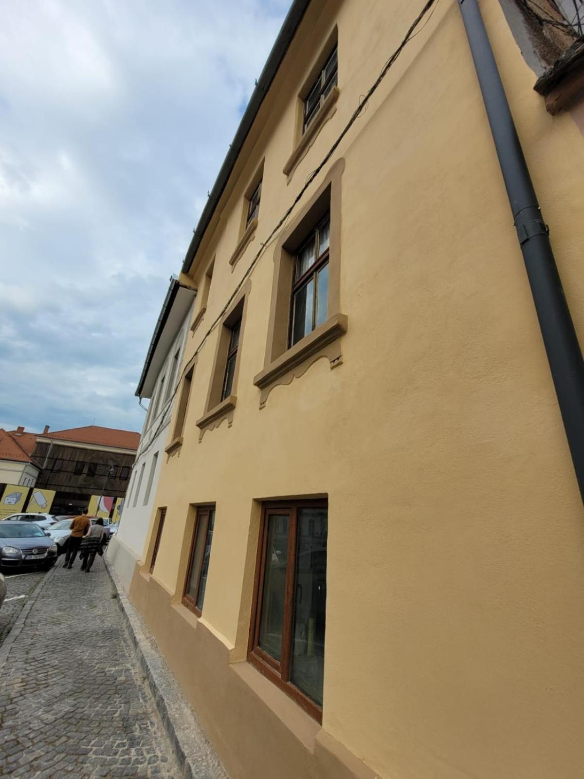 Conrad Haas Apartment Sibiu Bagian luar foto