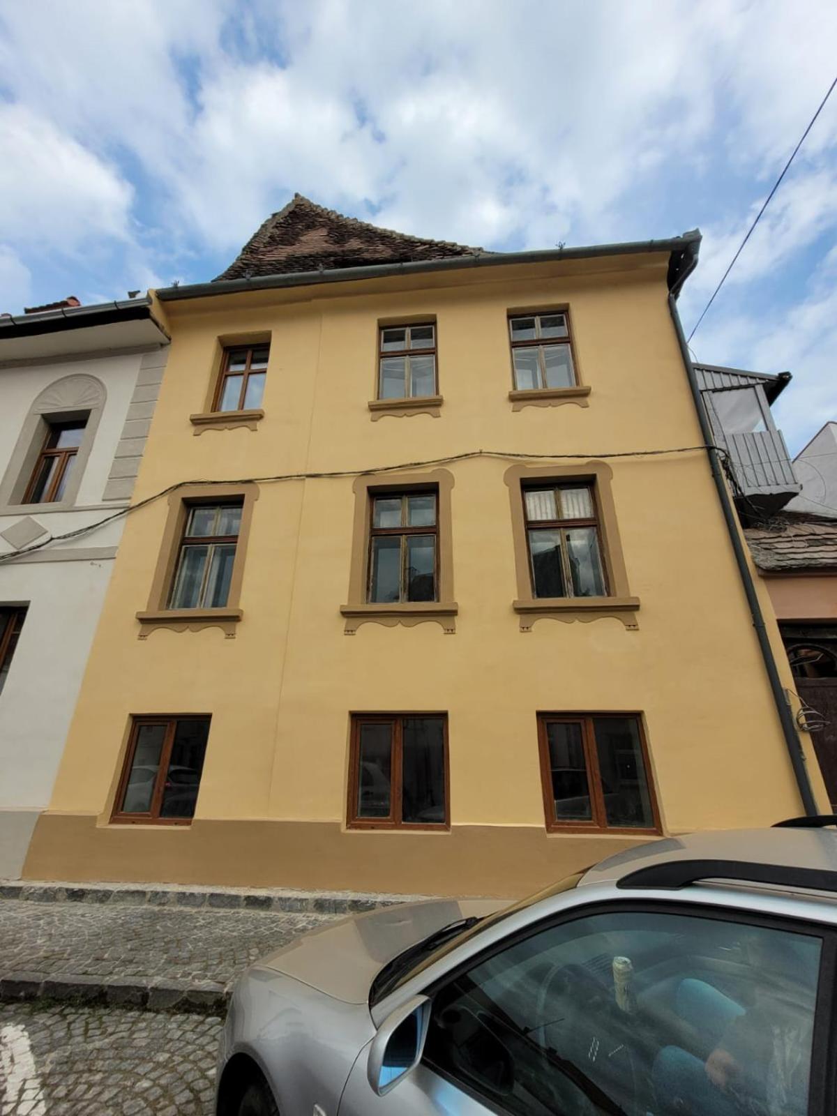Conrad Haas Apartment Sibiu Bagian luar foto